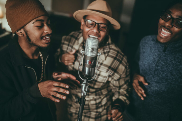 Harlem Gospel Travelers (On The Streets)
