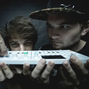 imagen de Camo & Krooked en directo