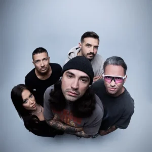 imagen de Make Them Suffer en directo