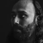 imagen de Qasim Naqvi en directo