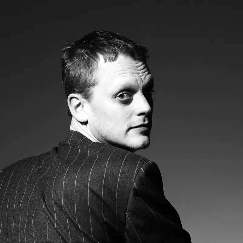 Sean Nicholas Savage