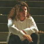 Cartel y entradas de Carlos Chaouen Concert en Taberna J&J (Granada) - Qconciertos