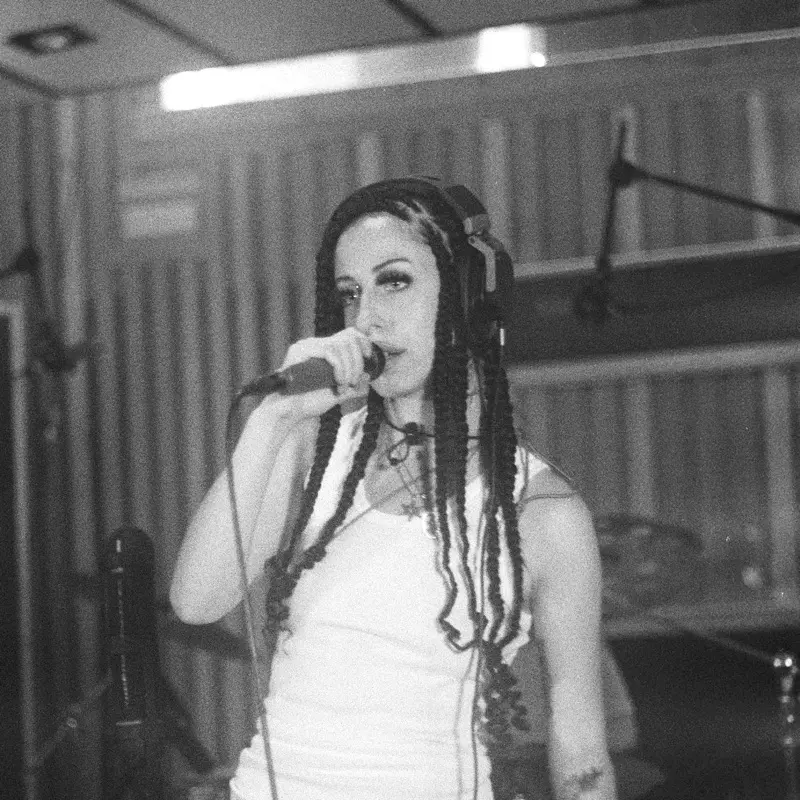 imagen del concierto de Juicy BAE en barcelona