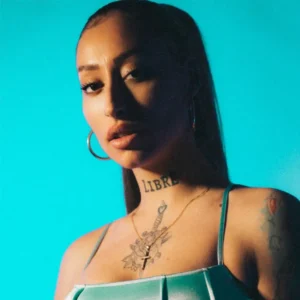 imagen de Lara Taylor en directo