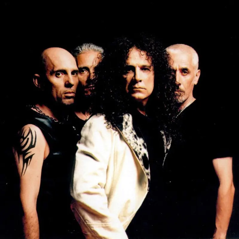 imagen del concierto de Obús en chiclana de la frontera