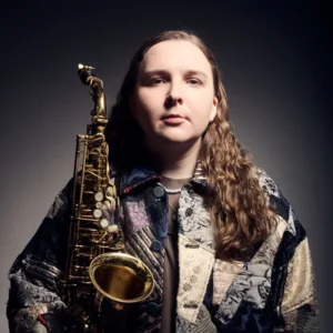 imagen de Sarah Hanahan en directo