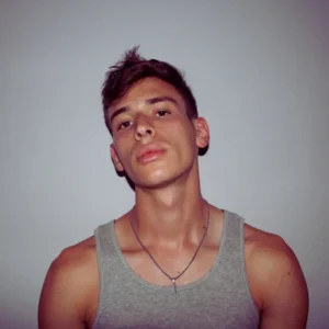 imagen de Tom Aura en directo