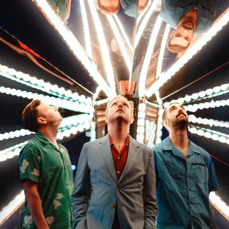 imagen del concierto de Two Door Cinema Club Concert en barcelona