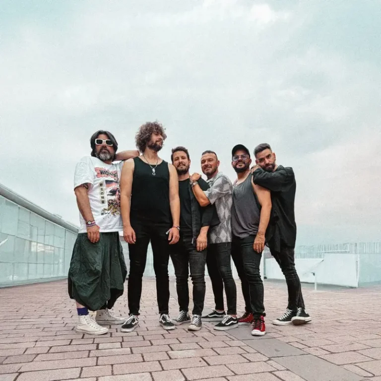 imagen del concierto de Vuelo Fidji Concert en zaragoza