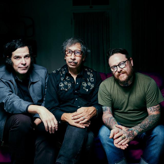 Kid Congo & The Pink Monkey Birds