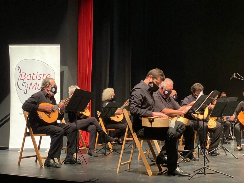 Orquesta de Pulso y Púa Batiste Mut