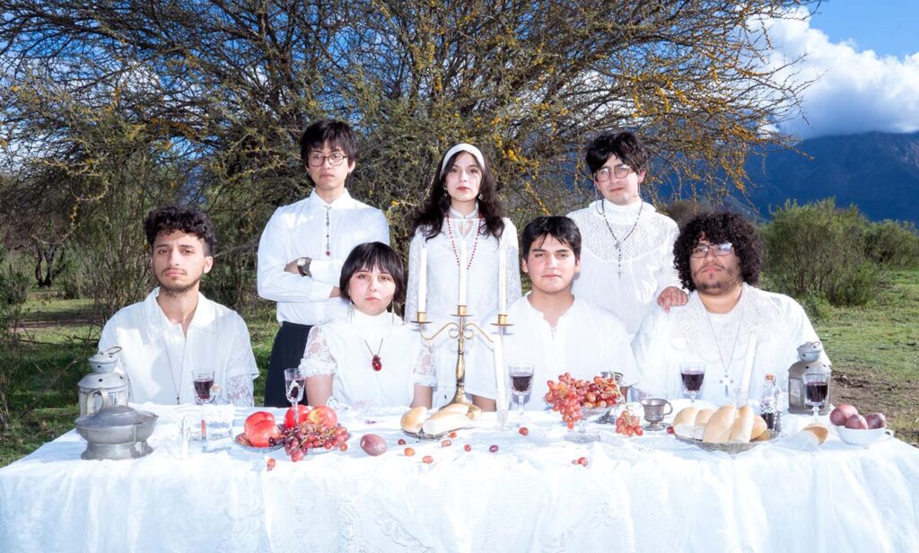 Candelabro: La voz contestataria del rock chileno que ilumina la escena latinoamericana