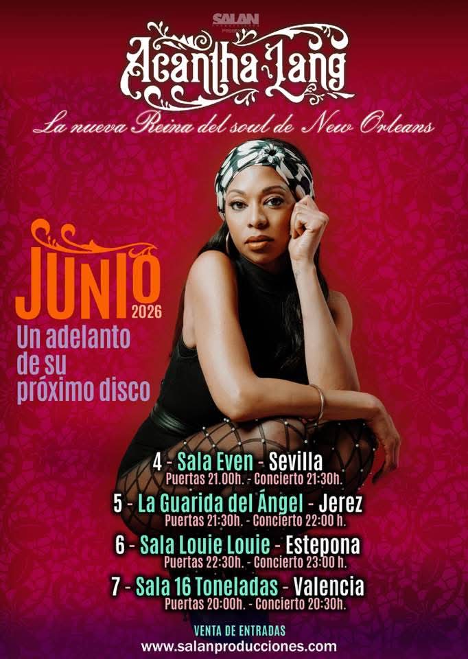 Acantha Lang in Spain