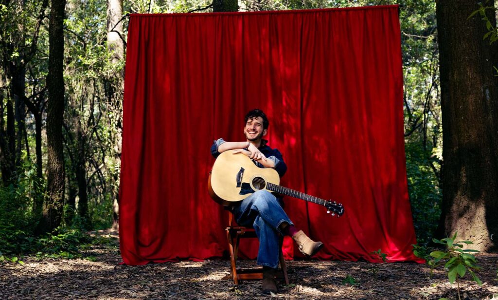 Andrés Obregón presenta ‘Todo Pasa’, su nuevo álbum sobre el arte de soltar