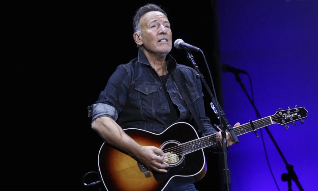 Bruce Springsteen desafía a Trump en concierto en Washington