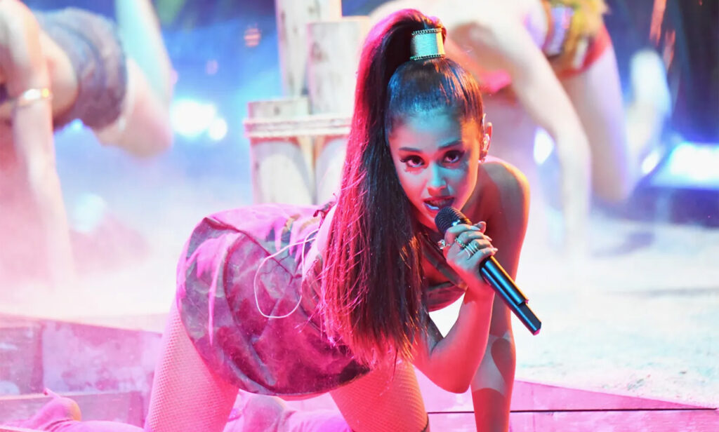 Ariana Grande celebra el décimo aniversario de ‘Dangerous Woman’