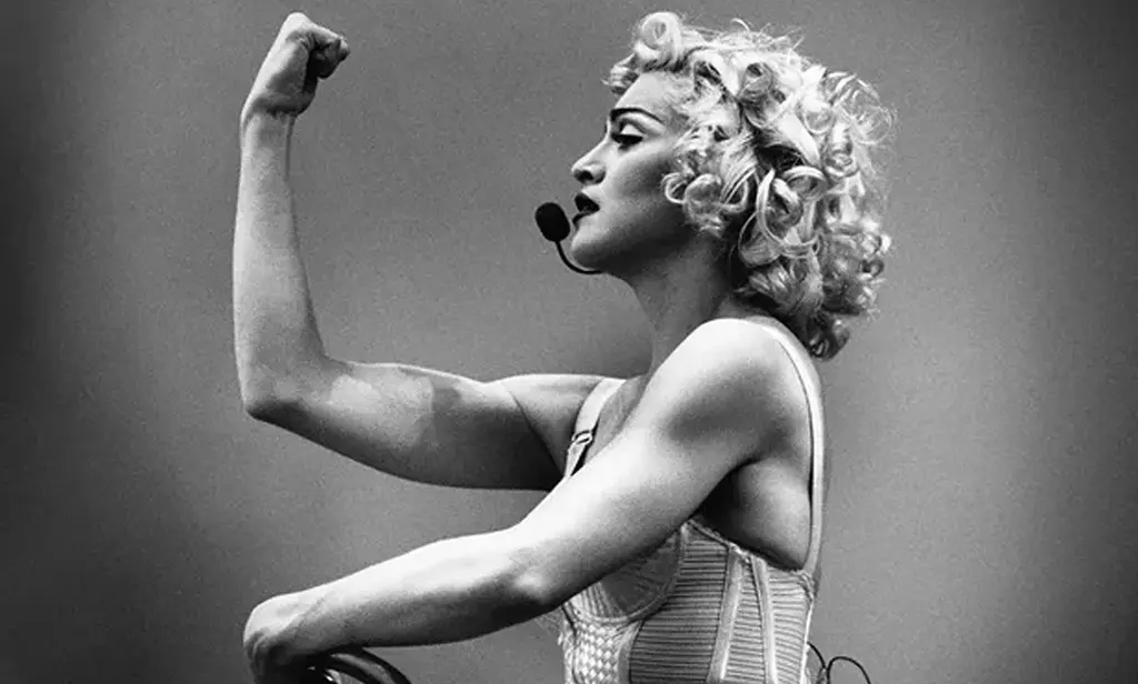 Madonna critica el uso de teléfonos en conciertos y pide conexión genuina con el público
