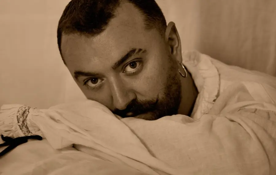 Sam Smith estrena ‘Oh Mother’, una fusión de góspel y rock de raíces