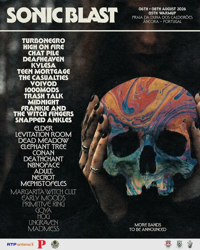 Cartel oficial de SonicBlast Fest 2026 en Caminha, Portugal, con un cartel liderado por Turbonegro, High on Fire y Chat Pile.
