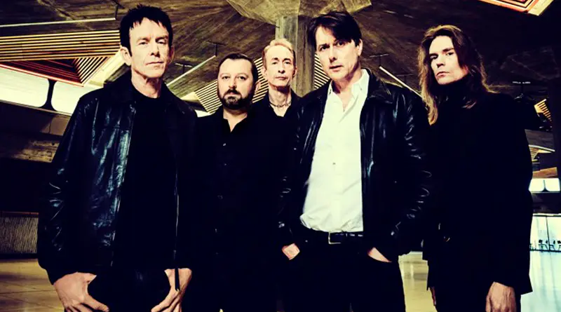 Suede celebra el 30º aniversario de ‘Coming Up’ con edición ampliada