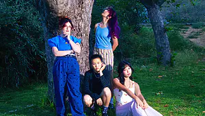 The Linda Lindas estrenan ‘Closer’ con Hayley Williams y anuncian su nuevo álbum ‘Gotta Get Out’