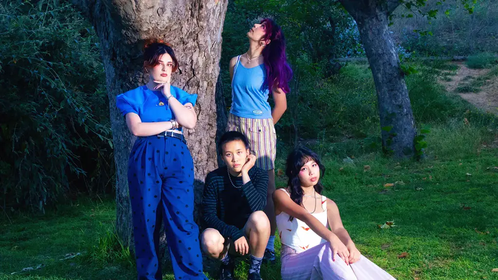 The Linda Lindas estrenan ‘Closer’ con Hayley Williams y anuncian su nuevo álbum ‘Gotta Get Out’