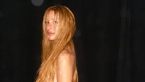 Belén Aguilera expande su universo introspectivo con ‘mediterrania’ entre sintetizadores y pop orgánico