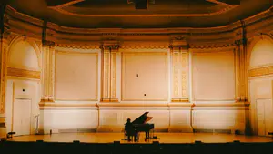 Cameron Winter inmortaliza su hito al piano con el álbum en directo ‘Live at Carnegie Hall’