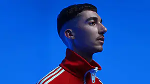 Blonde Poulain estrena su primer EP conceptual: Blanc: L’Espace