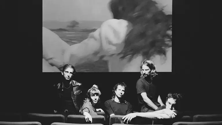 Sunday, June anticipa su segundo álbum 'Cinema' con el single lisérgico «What if I Tried?» y consolida su sonido en Spinda Records - QConciertos