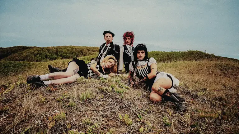 Buenos Vampiros publican 'El último disparo': post-punk, catarsis melódica y extensa gira europea
