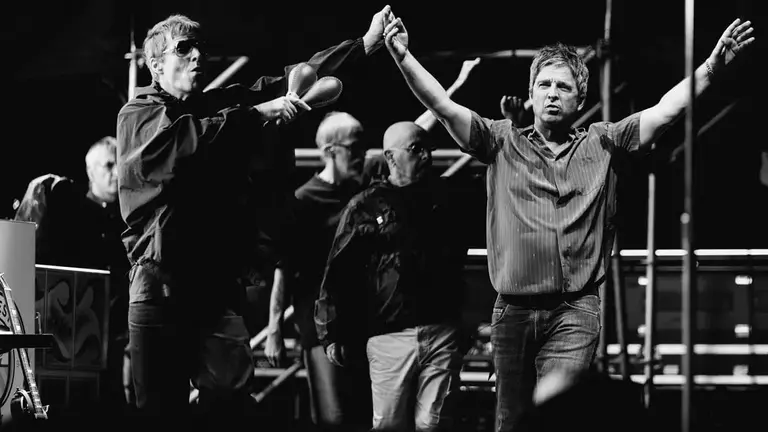 nueva gira de Oasis en QConciertos