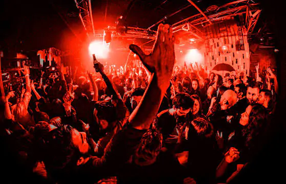 Sala REM: El Epicentro del Indie, la Resistencia Sonora y el Clubbing en Murcia