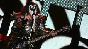 Gene Simmons desvela las 9 canciones que moldearon su visión musical entre el hard rock y el soul