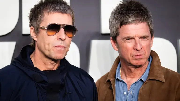 Oasis subasta grabaciones inéditas en QConciertos