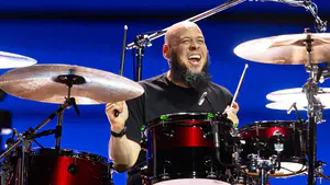 Pearl Jam mantiene la incógnita sobre su batería definitivo tras la actuación de Abe Laboriel Jr.