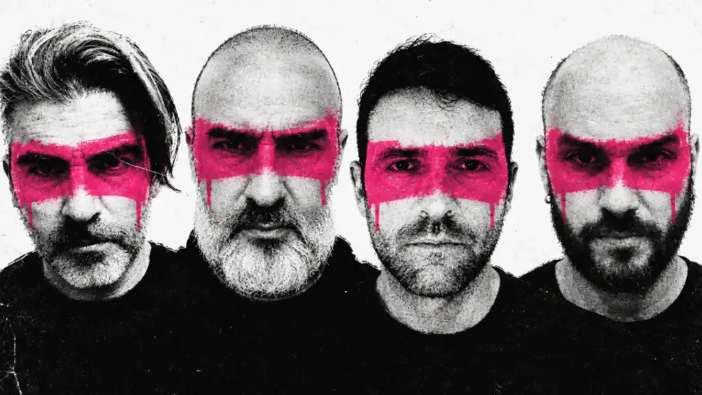 Stardvst redefine el metal industrial y la electrónica oscura desde Sevilla con su debut «Distances»