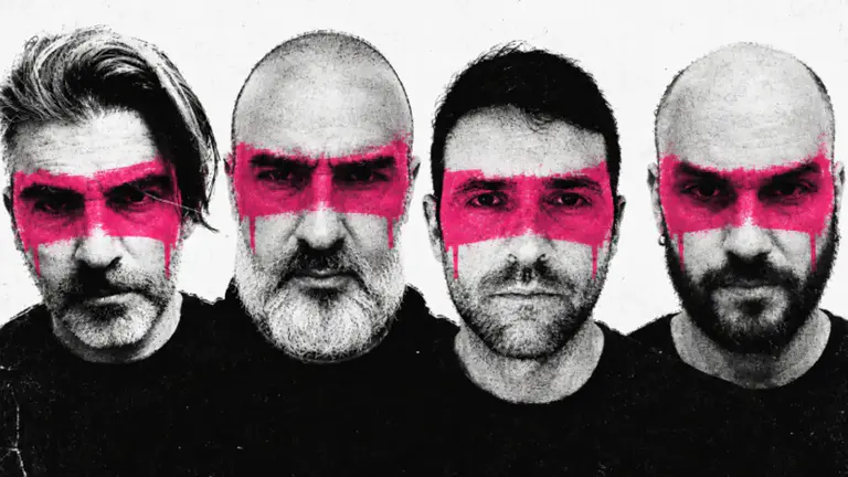 Stardvst redefine el metal industrial y la electrónica oscura desde Sevilla con su debut «Distances»