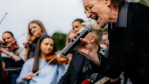 U2 confirma las primeras fechas de su gira de estadios para 2027 y aplaza el anuncio de sus conciertos en España